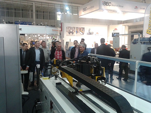 machtool_15.jpg machtool_15.jpg